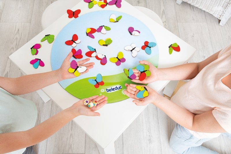 Betty Fly - Pillangók a szőnyegen