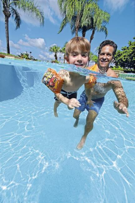 Felfújható kesztyűk Hot Wheels