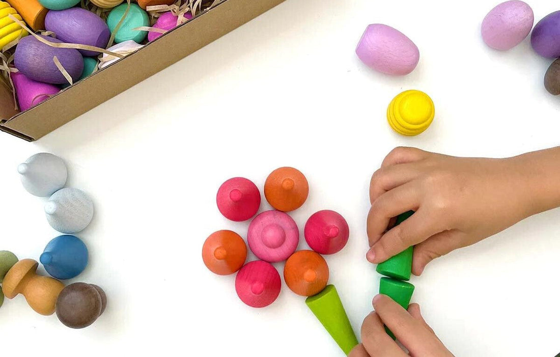 Fejleszd gyermeked kreativitását, motorikus készségeit és logikus gondolkodását a Woodie pops-al. Összegyűjtöttünk 10 tevékenységet, amit kipróbálhattok