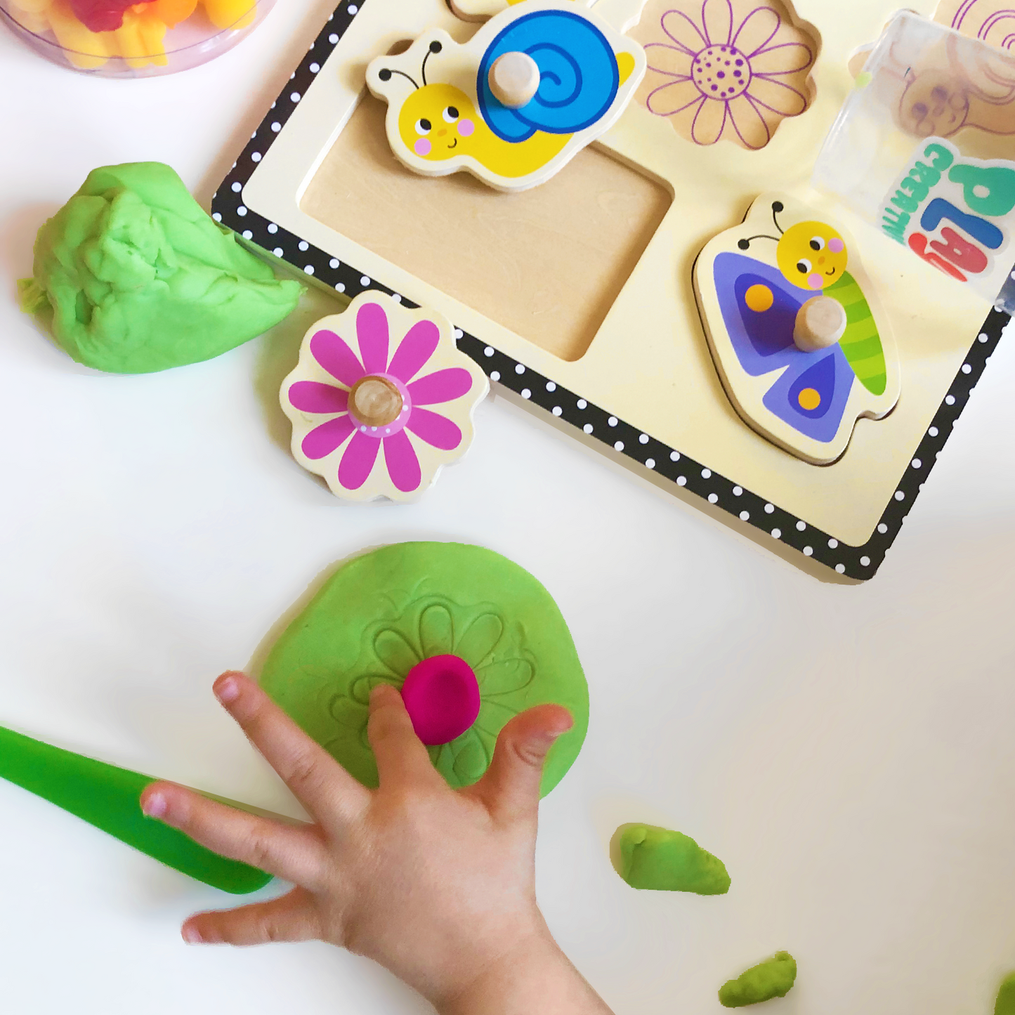 Fa nyomdázó puzzle Varázskert