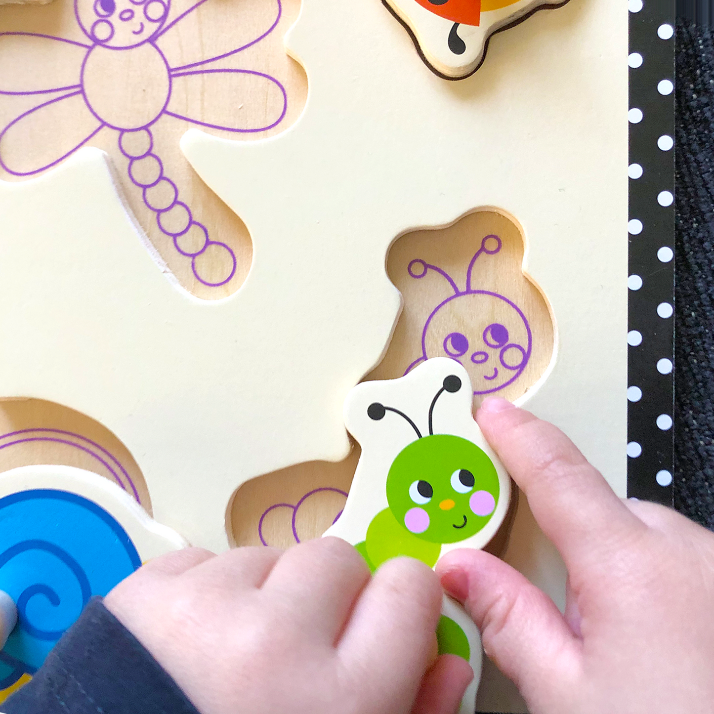 Fa nyomdázó puzzle Varázskert